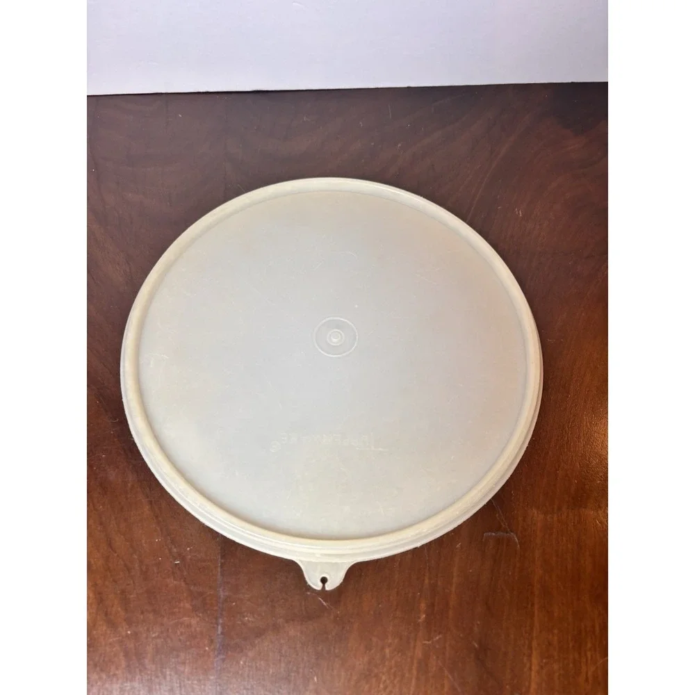 Vintage Tupperware Jel-Ring Mold Green Gelatin Jello Bundt w Lid Center Insert